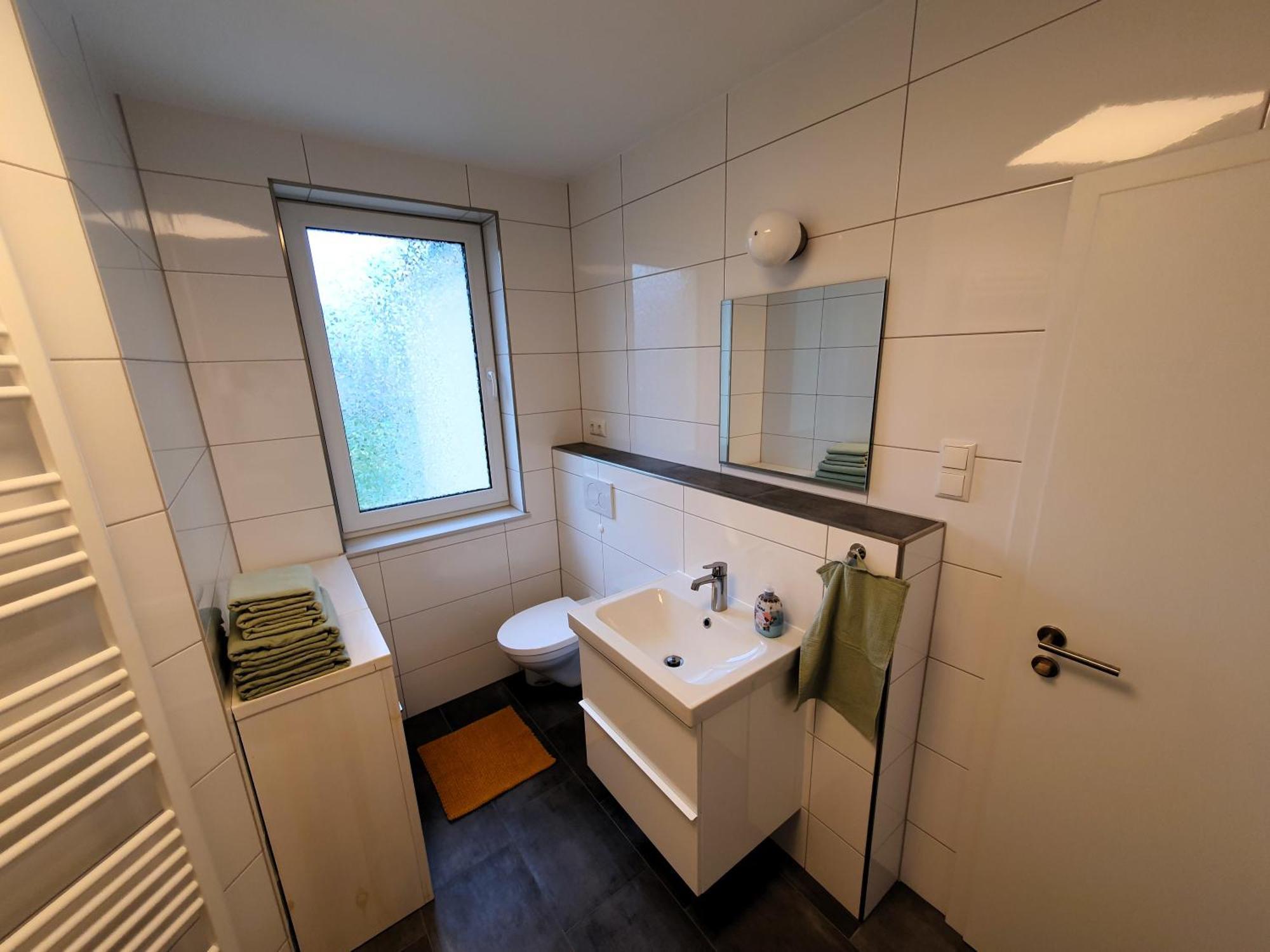 Radfreundliches Wohlfuehl-Apartment Mit Terrasse Und Parkplatz - Fewo Woody Schwerin  Eksteriør billede